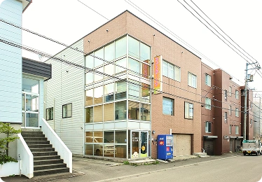 生活介護事業所らいと西の外観